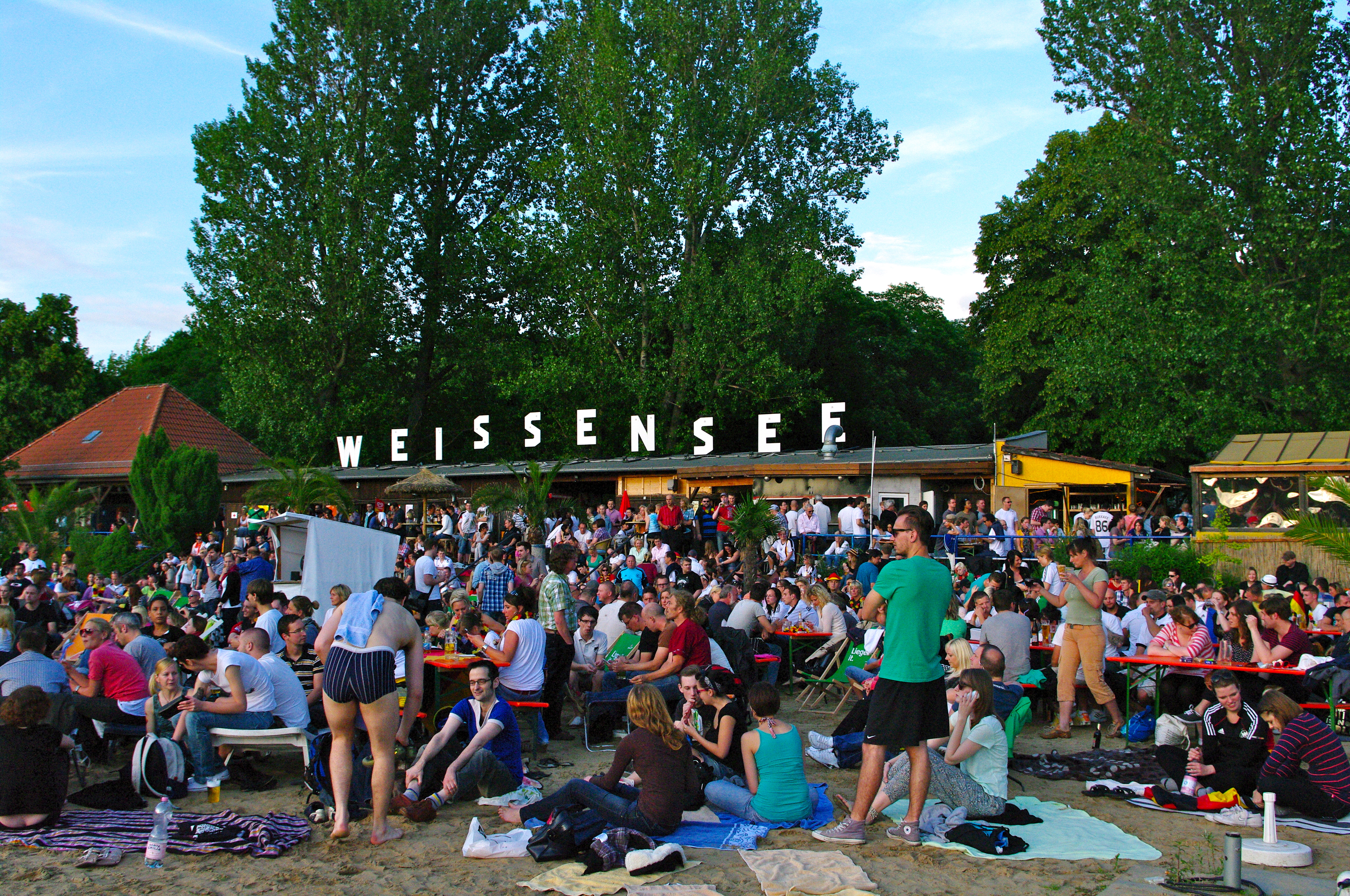 Public Viewing in Berlin Public Viewing in Berlin