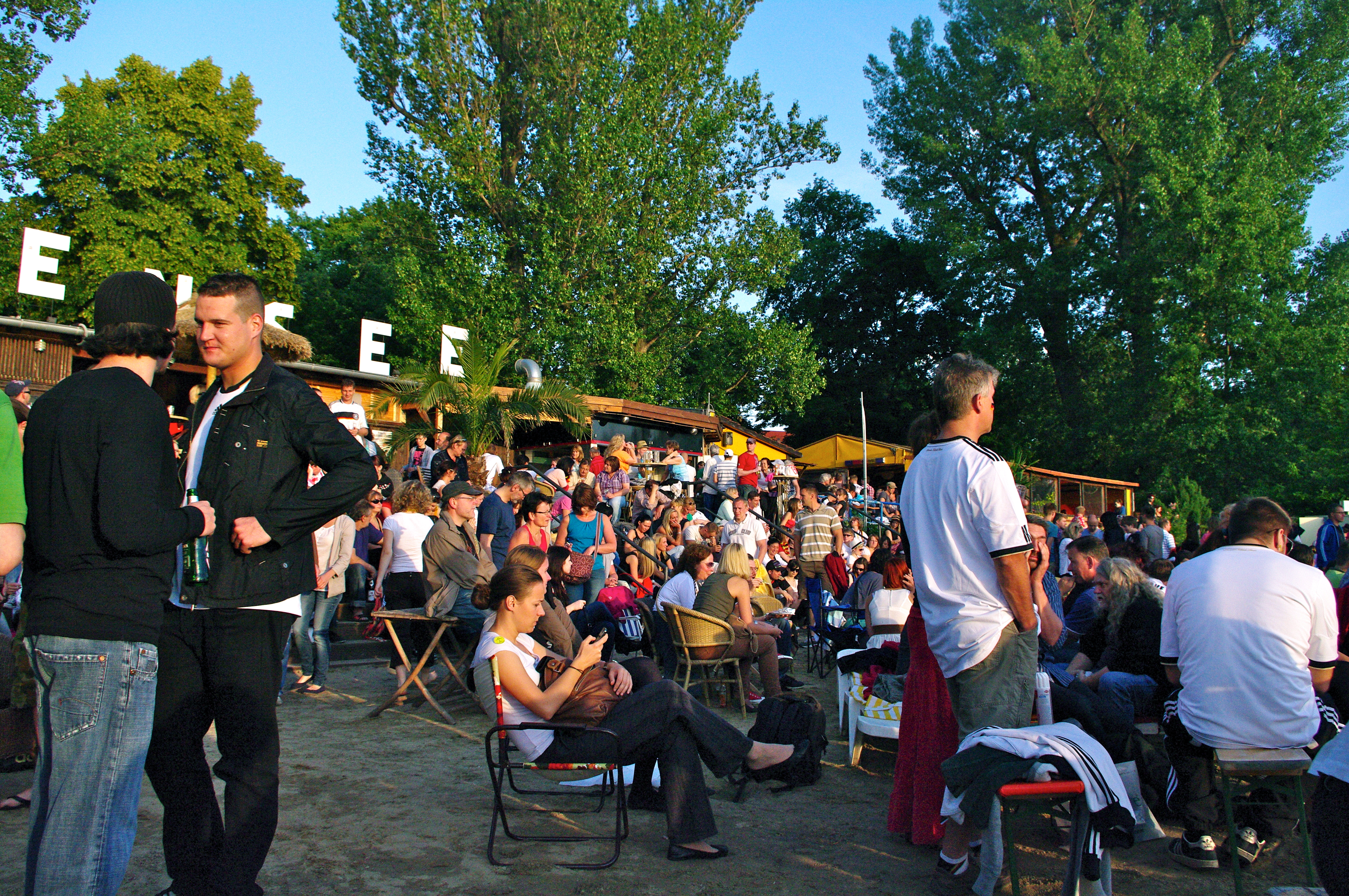 Public Viewing in Berlin Public Viewing in Berlin